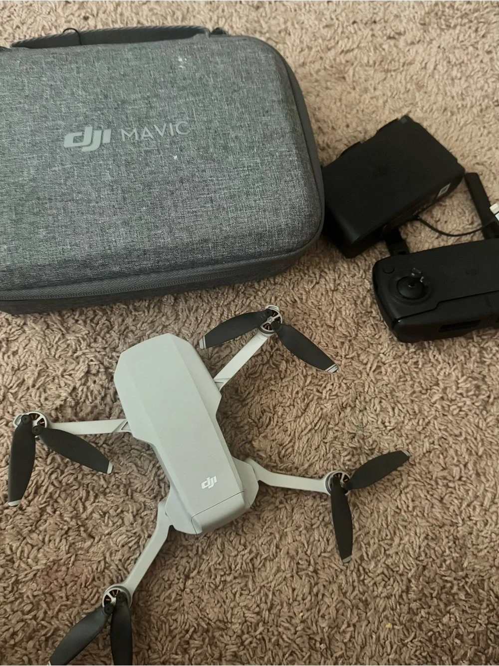 DJI Mini Foldable Drone in Light Gray with Black Propellers + Case + 3 Batteries